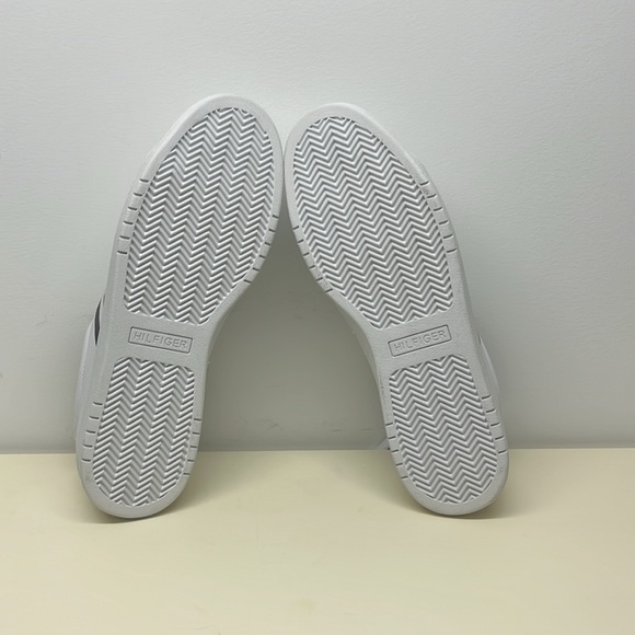 Tommy Hilfiger White Converse Men’s Size 9 (NWOT) - Picture 6 of 6